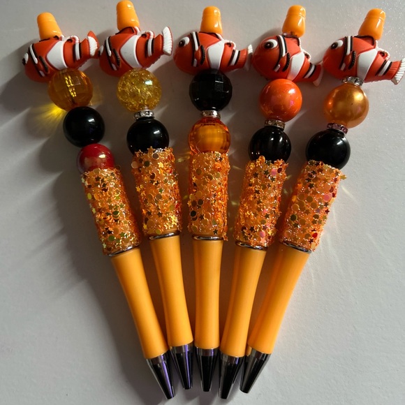 Kyleigh’s HandKrafted Korner- Art/Pens/Cards 
For Soccer ⚽️ Camp - Picture 16 of 16